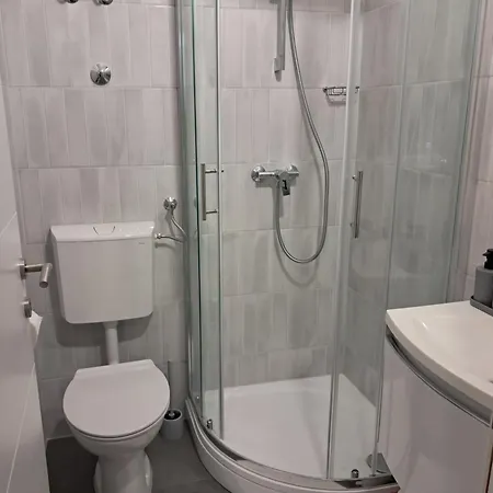 Summer Bay Gasthuis Split