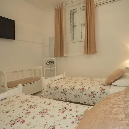Guest house Summer Bay 3*