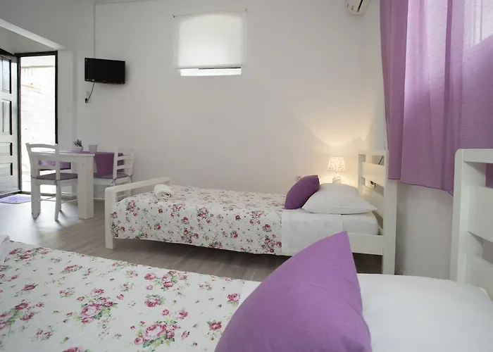 Summer Bay Guest house Split